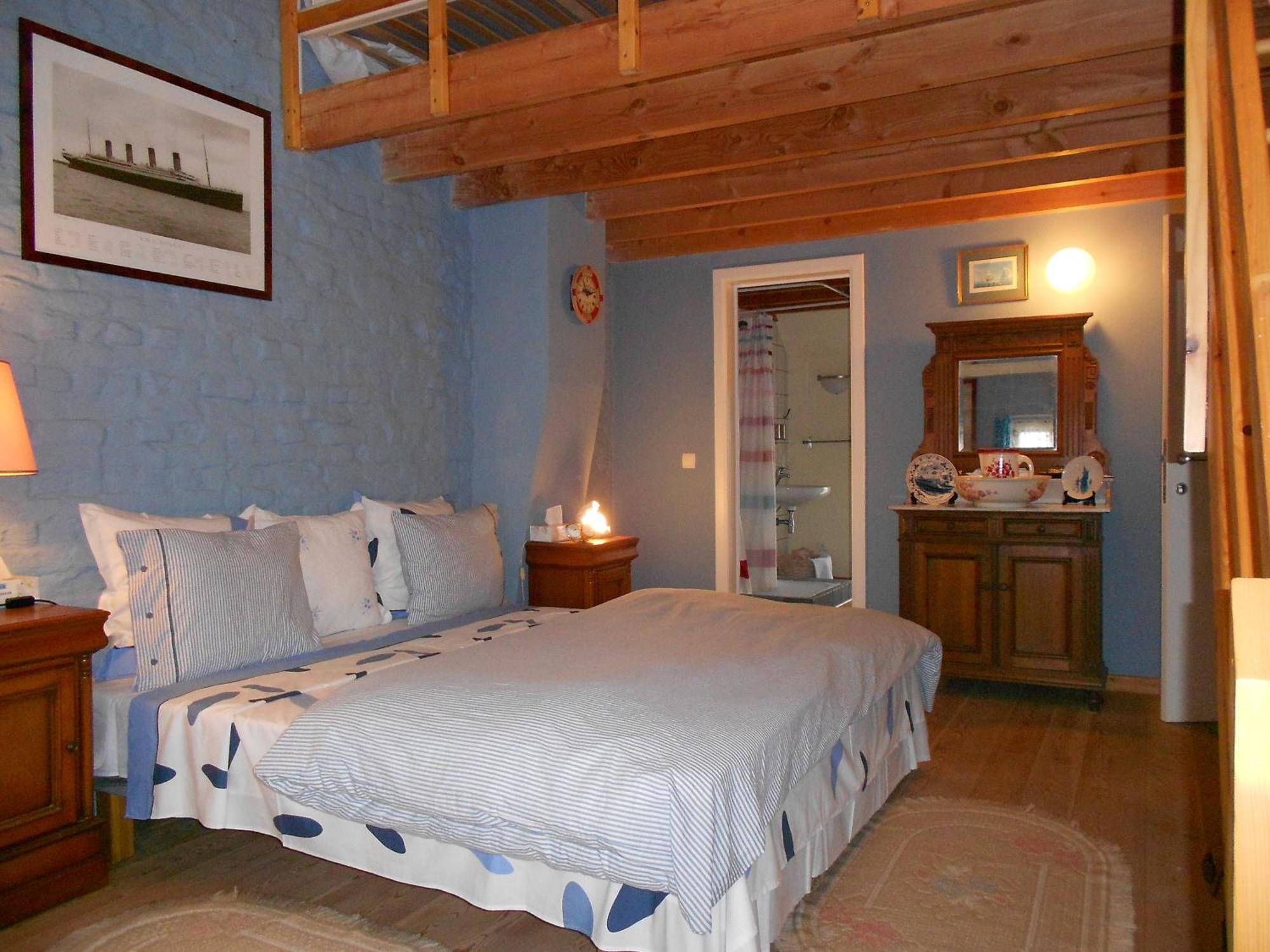 Johan'S Lodge Zwalm Стая снимка